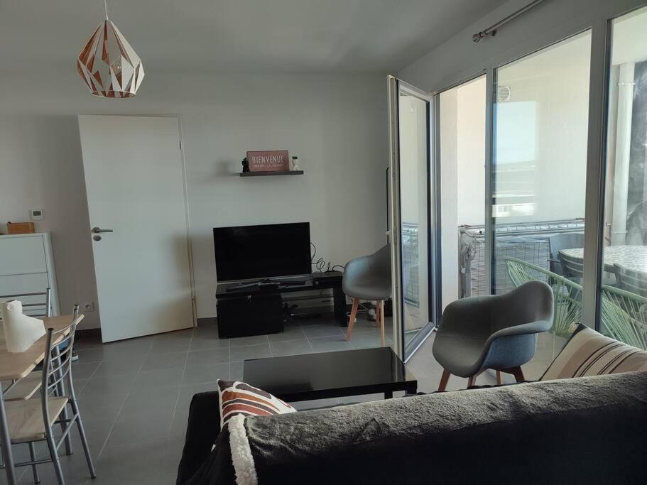 Sete : Charmant T3 Entre L'Etang Et Les Plages Exterior foto